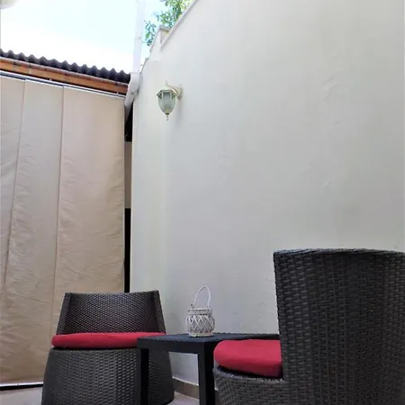 Regina Viarum Apartment, Historic Centre *