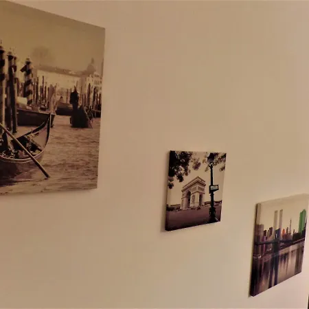 Regina Viarum Apartment, Historic Centre Holiday home Brindisi