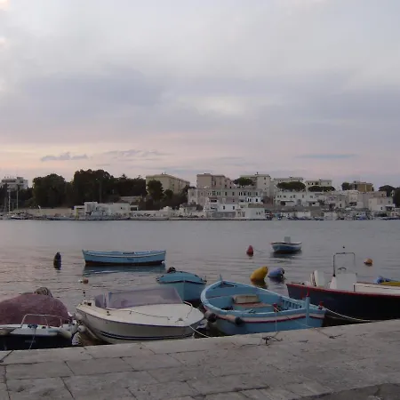 Holiday home Regina Viarum Apartment, Historic Centre *