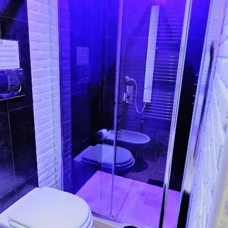 Regina Viarum Apartment, Historic Centre Holiday home Brindisi