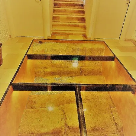 Regina Viarum Apartment, Historic Centre Brindisi
