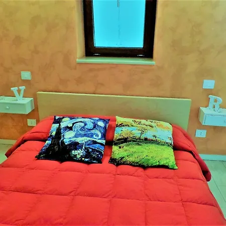 Regina Viarum Apartment, Historic Centre Holiday home