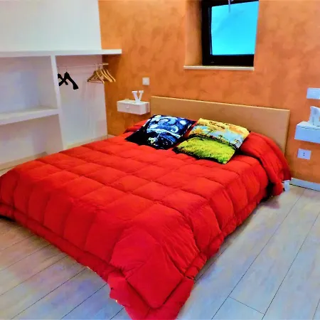 Holiday home Regina Viarum Apartment, Historic Centre *